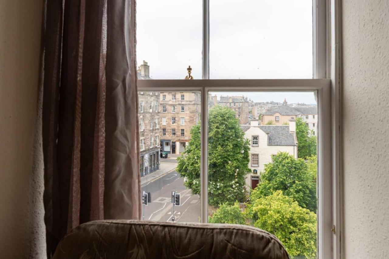 Cosy 2 Bedroom In Edinburgh Old Town מראה חיצוני תמונה